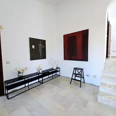 Вілла Beautiful Private With Heated Pool