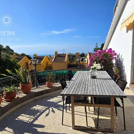 Villa Beautiful Private With Heated Pool