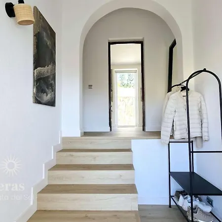 Stunning With A Private Pool Perfect For A Relaxing Getaway V100